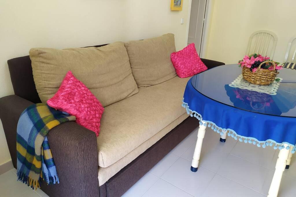 Acogedor Apartamento A 100 M. De Pinares Y Playa Lejlighed Rota Eksteriør billede