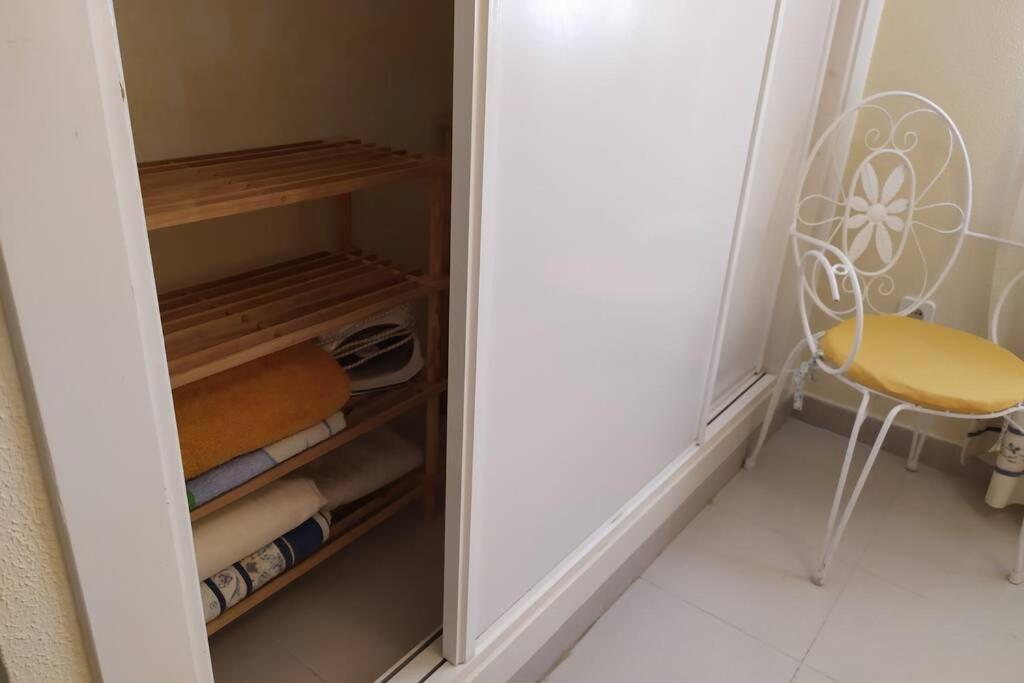 Acogedor Apartamento A 100 M. De Pinares Y Playa Lejlighed Rota Eksteriør billede