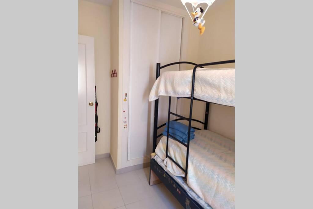 Acogedor Apartamento A 100 M. De Pinares Y Playa Lejlighed Rota Eksteriør billede